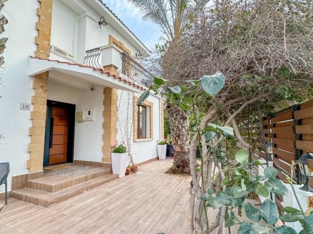 4 bedroom Villa in Karakum For Sale