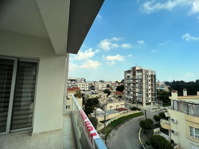 2+1 for sale in the center of Kyrenia