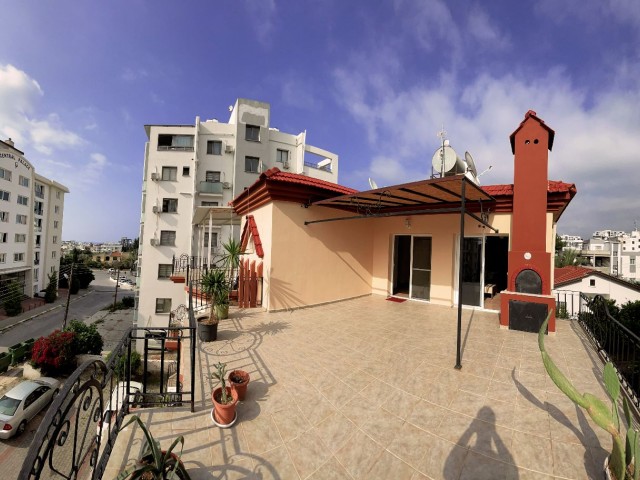 Girne Merkezi Lokayonda Satılık Penthouse