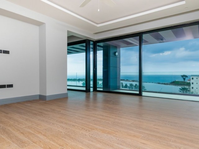 Satılık Deniz Manzaralı Lüks Penthouse