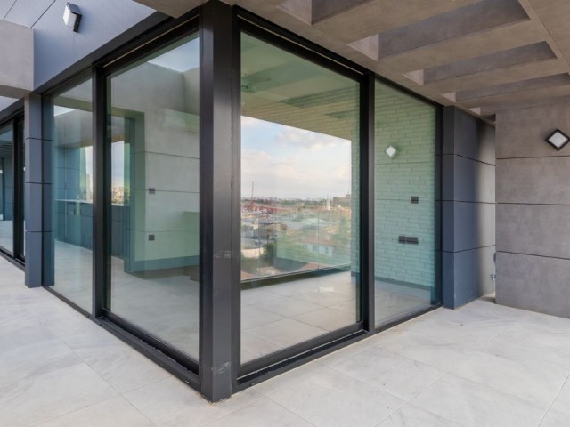 Satılık Deniz Manzaralı Lüks Penthouse