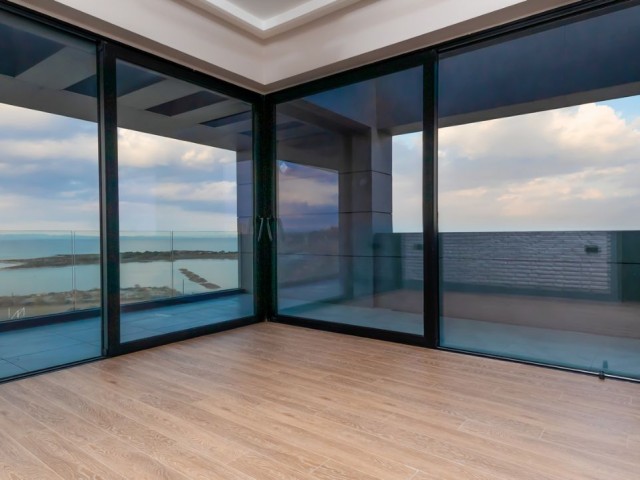 Satılık Deniz Manzaralı Lüks Penthouse