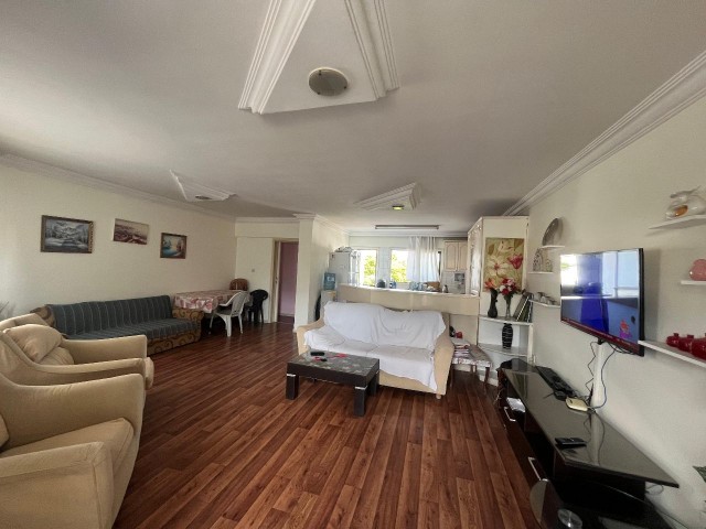 3+1 Flat for Sale in Kyrenia Center