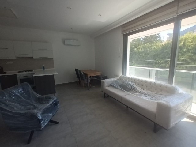 Flat To Rent in Yukarı Girne, Kyrenia