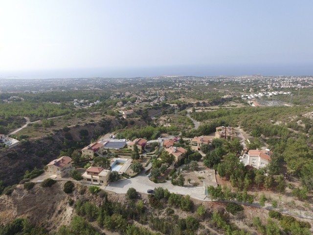 База отдыха на продажу с панорамным видом на горы и море в Чаталкёй, Кирения ** 