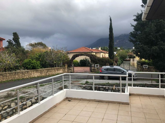 Villa To Rent in Karşıyaka, Kyrenia