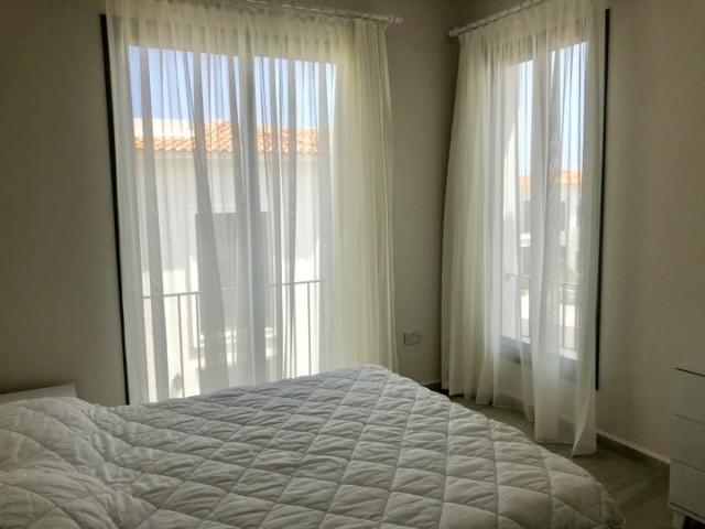 Flat To Rent in Alsancak, Kyrenia