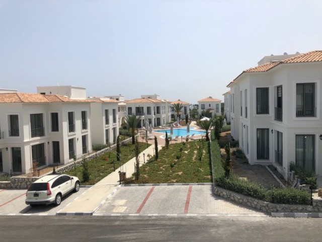  GİRNE ALSANCAK IN EN PRESTİJLİ SİTESİ  KIBRIS TOWN HOUSES DA EŞYALI -EŞYASIZ    2+1 KİRALIK DAİRELER