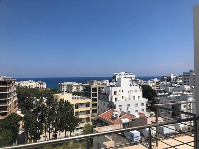 Flat To Rent in Girne Merkez, Kyrenia