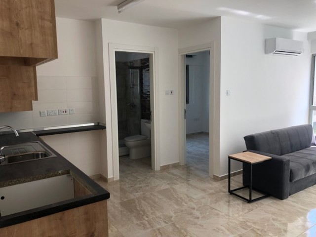 Flat To Rent in Girne Merkez, Kyrenia