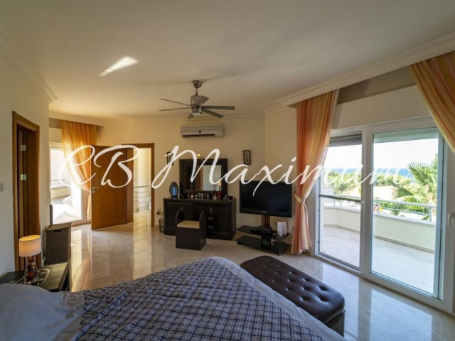 For Sale Villa in Kyrenia, Cyprus