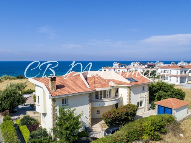 Kıbrıs Girne de Satılık Villa