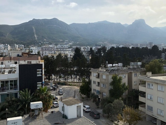 Komplettes Gebäude Kaufen in Aşağı Girne, Kyrenia