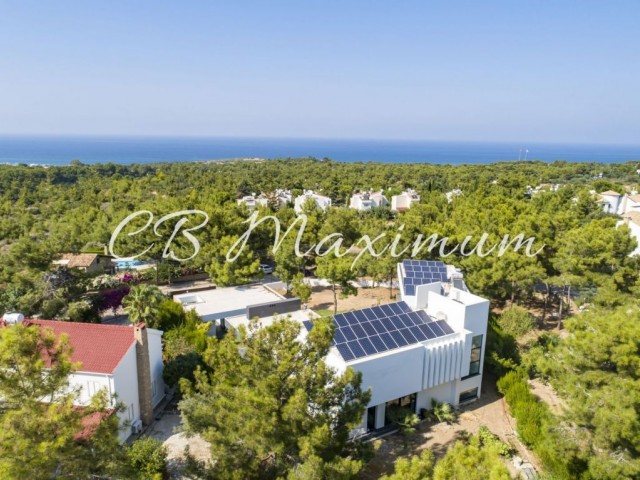 VİLLA FOR SALE İN KYRENİA CYPRUS