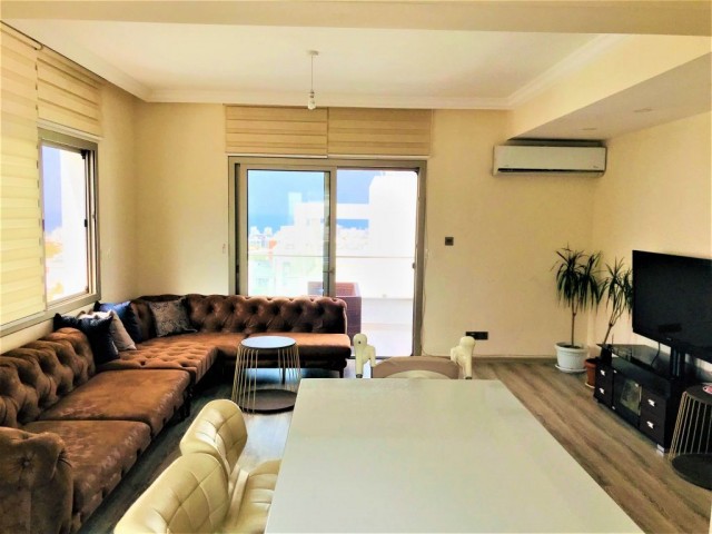 Penthouse For Sale in Girne Merkez, Kyrenia