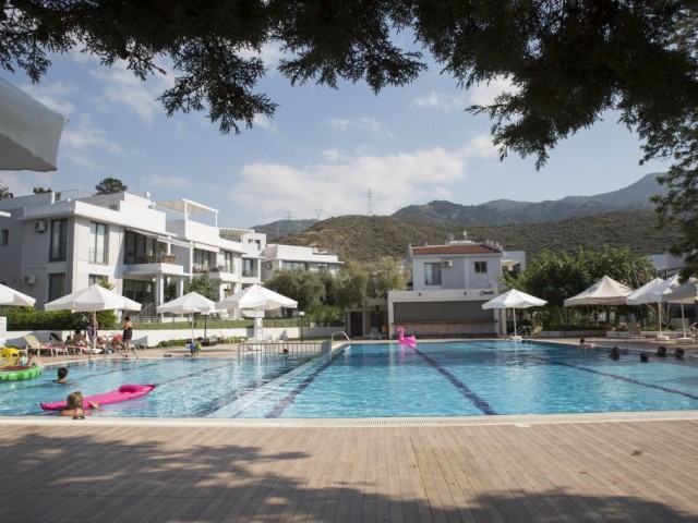 GİRNE ALSANCAK MİLOS PARK TA EŞYALI 2+1 ÜST KAT FIRSAT DAİRE