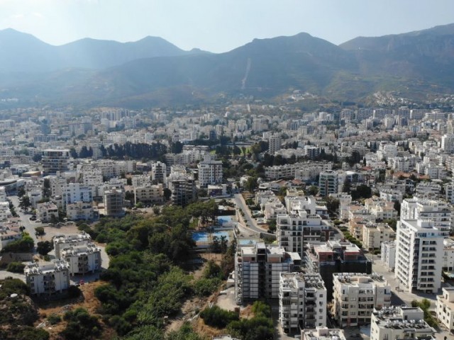 Flat For Sale in Aşağı Girne, Kyrenia