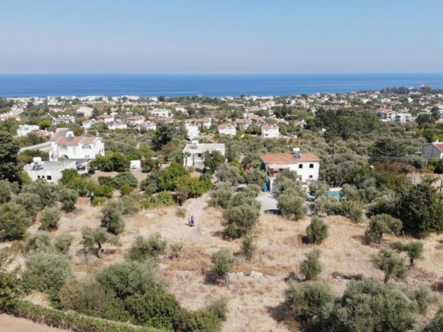 Kıbrıs Girne De Satılık Arazi