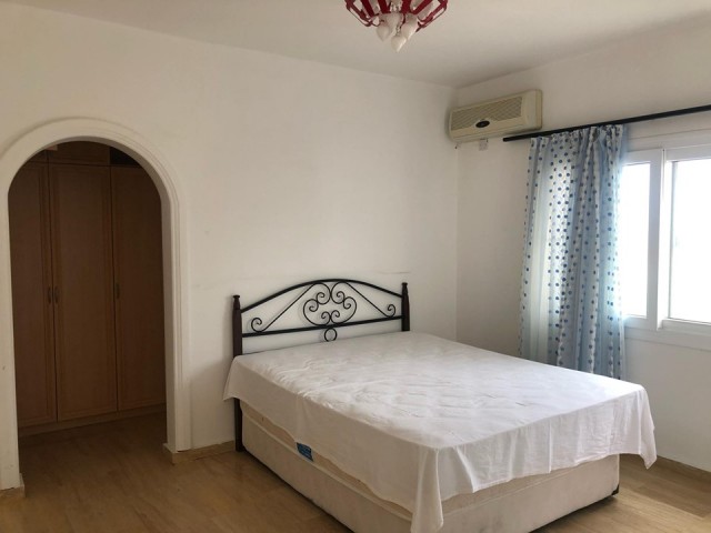 ALSANCAK TA HAVUZLU 3+1 EŞYALI VİLLA 600 STG