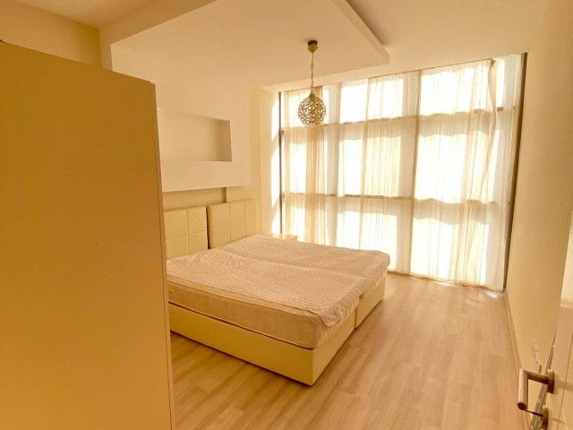 Flat To Rent in Aşağı Girne, Kyrenia