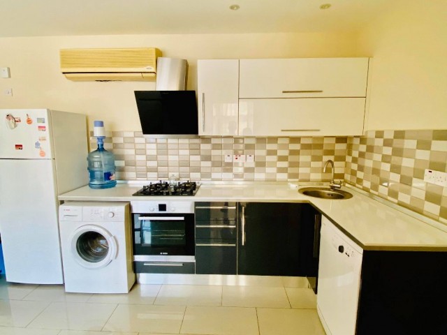 Flat To Rent in Aşağı Girne, Kyrenia