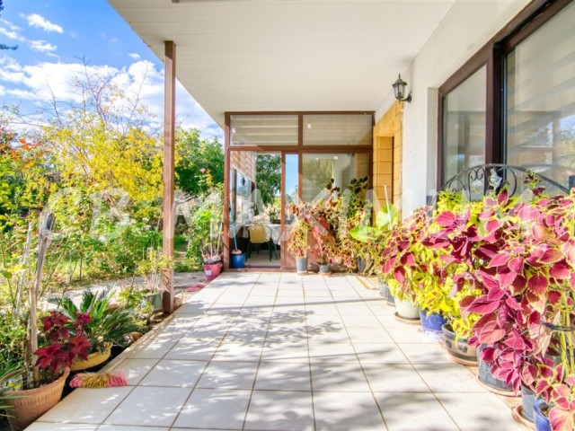 Villa For Sale in Karşıyaka, Kyrenia