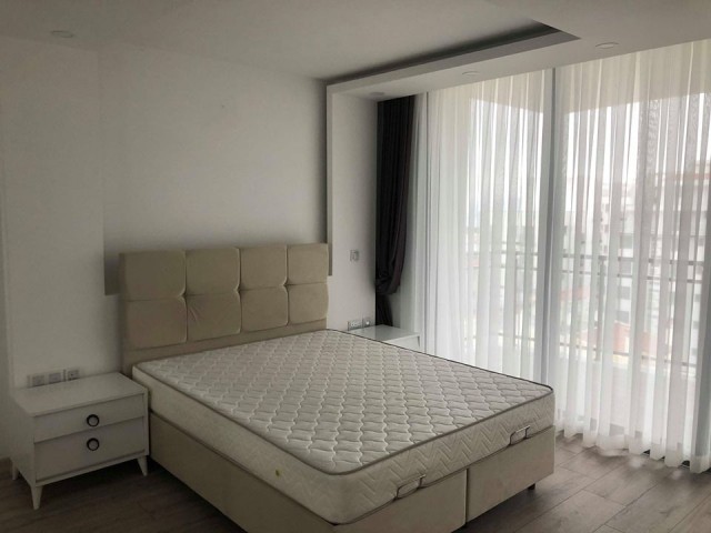 Flat To Rent in Aşağı Girne, Kyrenia