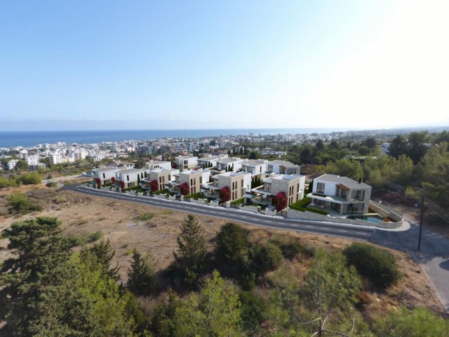 KKTC Girne Merkezde Muhteşem Konum ve Kalitede Lüks Yaşam Sizi Bekliyor.. Satılık 3+2 Bodrumlu Lüks Villalar