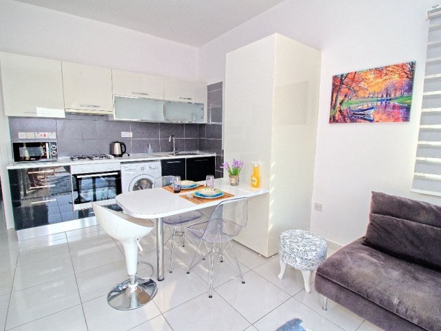 Flat To Rent in Alsancak, Kyrenia