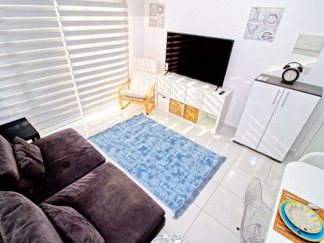 Flat To Rent in Alsancak, Kyrenia