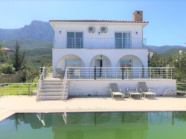 Villa Mieten in Girne Merkez, Kyrenia