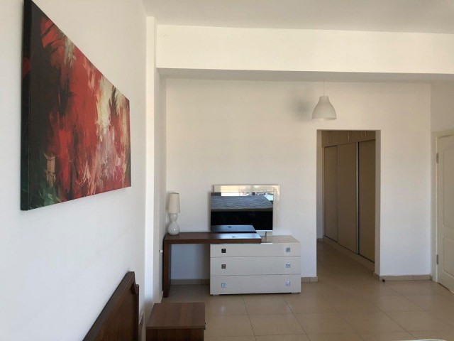 Villa To Rent in Girne Merkez, Kyrenia