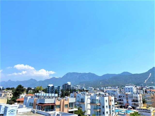 Flat To Rent in Girne Merkez, Kyrenia