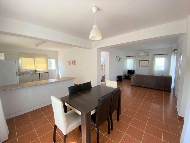 Villa To Rent in Girne Merkez, Kyrenia