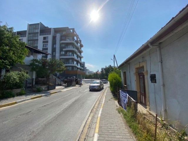 Detached House For Sale in Girne Merkez, Kyrenia