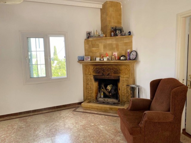 THE SOLE AUTHORITY !! 2-STOREY DETACHED HOUSE WITH A LARGE GARDEN IN BELLAPAIS, KYRENIA, CYPRUS ** 