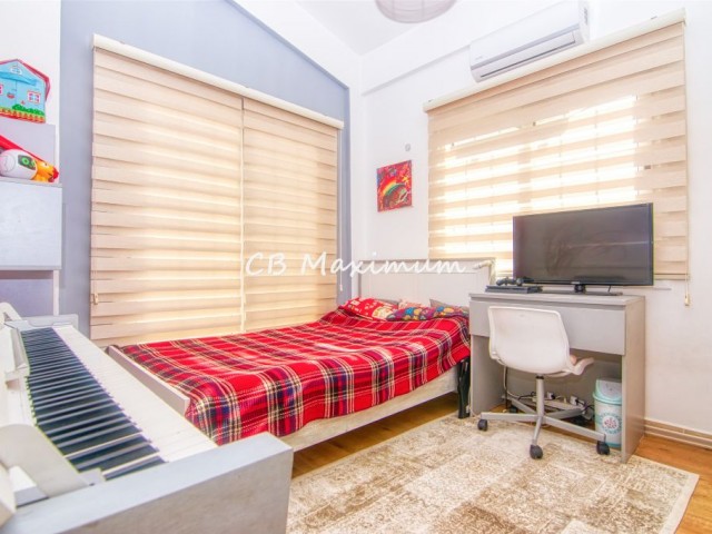 Penthouse For Sale in Girne Merkez, Kyrenia