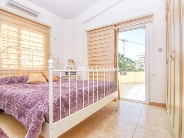 Girne Merkez de Site İçinde Satılık 3+1 Penthouse