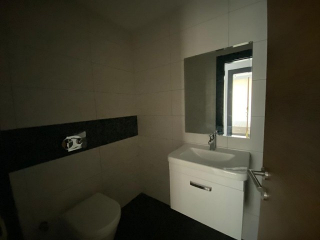 Flat To Rent in Girne Merkez, Kyrenia