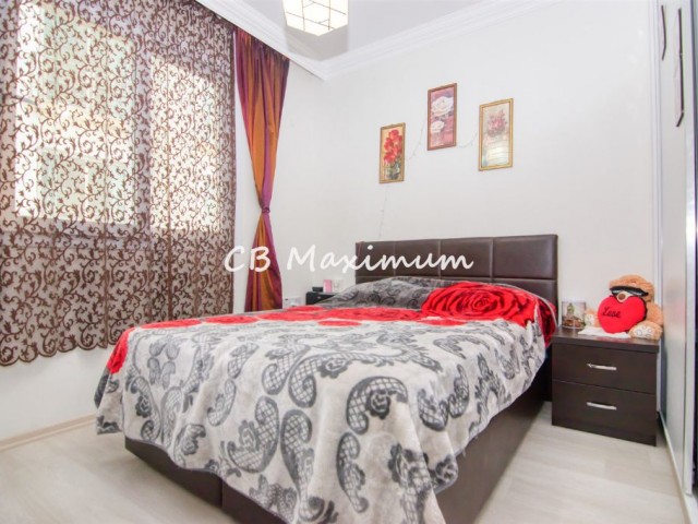 Girne Merkez de İyi Konumda Satılık 2+1 Eşyalı Daire