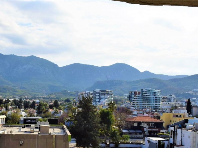 2+1 Wohnungen zum Verkauf im AVM Residence Projekt im Zentrum von Kyrenia ** 