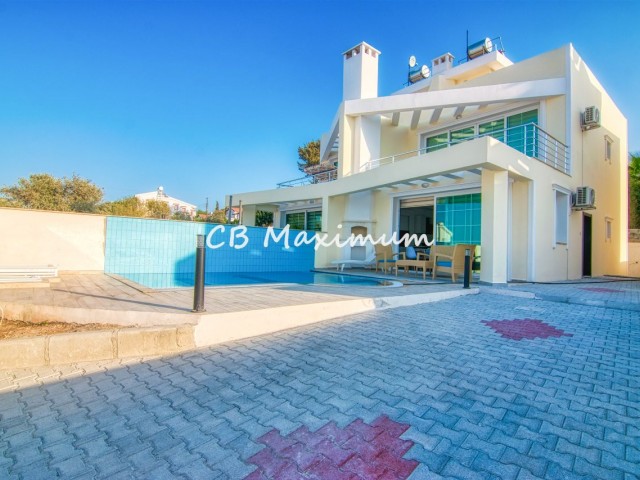 Semi Detached For Sale in Alsancak, Kyrenia