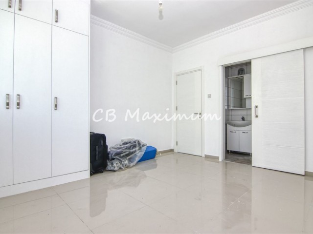 Flat For Sale in Girne Merkez, Kyrenia