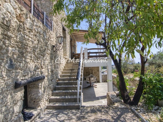 NORTH CYPRUS GIRNE OZANKOY 3+1 VILLA WITH STUNNING MOUNTAIN AND SEA VIEW FOR SALE