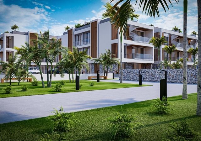 Kıbrıs Girne Alsancak`ta Site İçinde Satılık 2+1 Daire