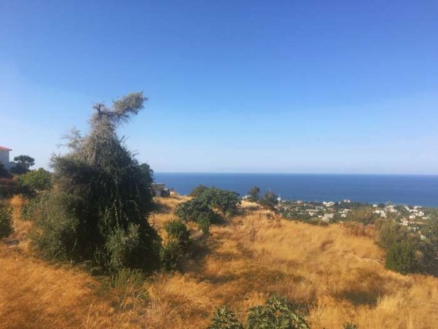  NORTH CYPRUS KYRENİA LAPTA MOUNTAIN AND SEA VIEW LAND FOR SALE