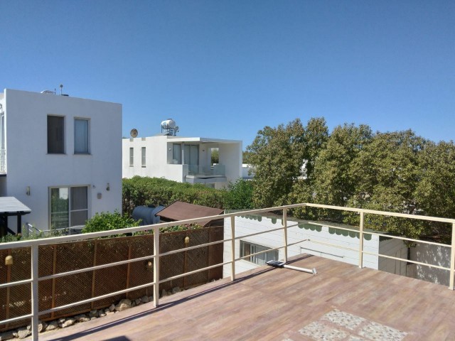 3 + 1 Luxusvilla Zur Miete In Kyrenia Esentepede ** 