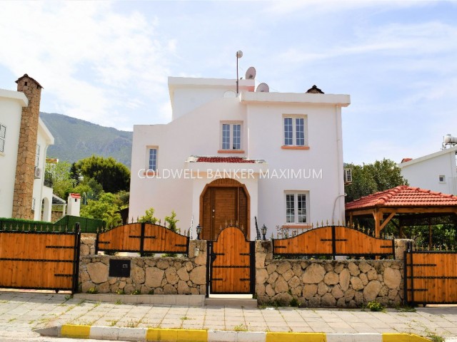 3+1 Villa with Swimming Pool in Bellapais Kyrenia 