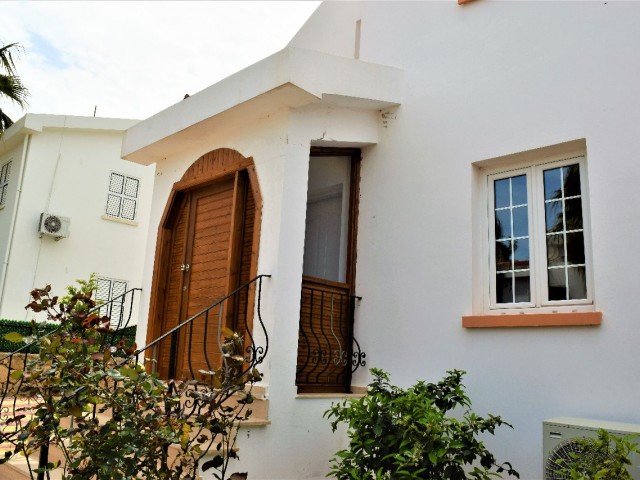 3+1 Villa with Swimming Pool in Bellapais Kyrenia 