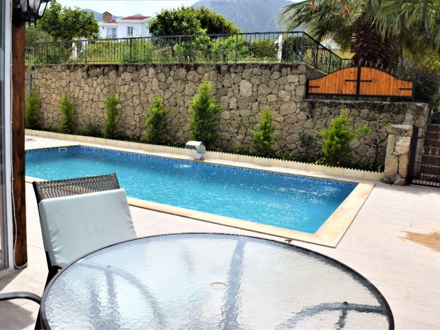 3+1 Villa with Swimming Pool in Bellapais Kyrenia 